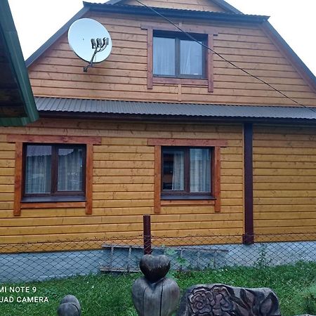Садиба Брусний 米库利钦 外观 照片